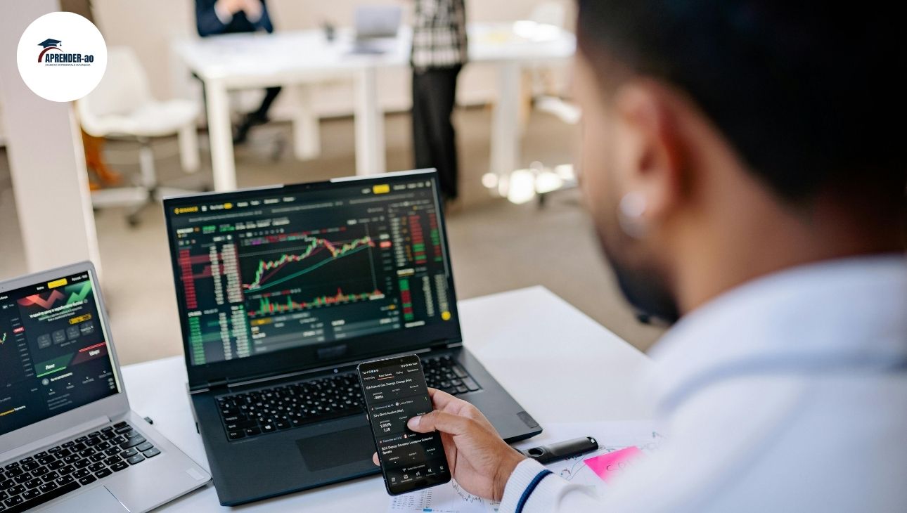 Análise e Planeamento Financeiro de Investimentos Estruturados no Mercado de Capitais Internacional e Angolano